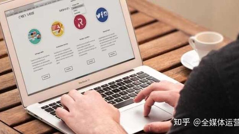 定制化Web系统开发：中小企业的数字化转型利器