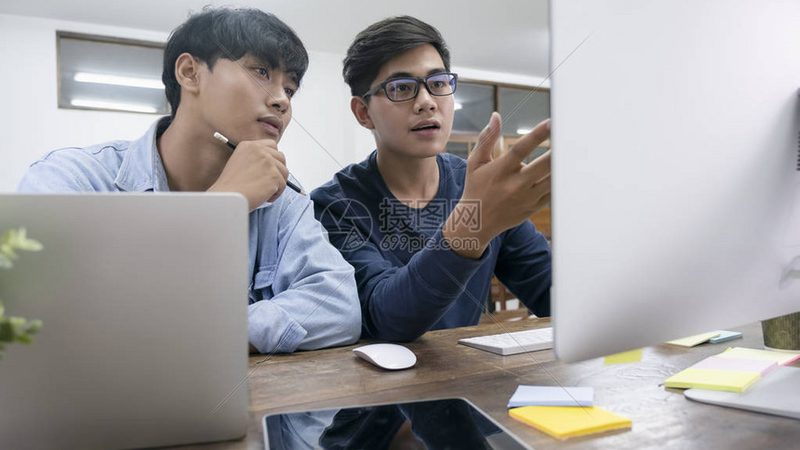 在实施阶段，企业需要面对以下挑战：